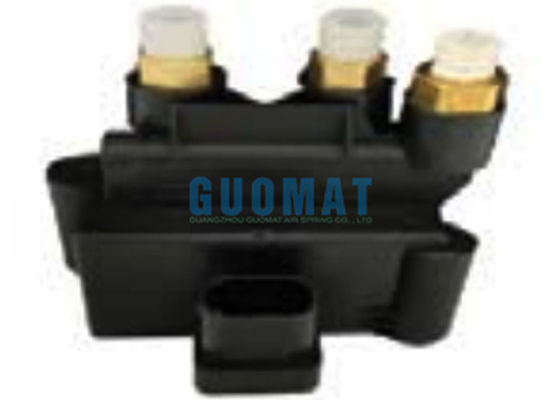 A2513200158/2513200158 W251 2 köşeli süspansiyon hava kompresörü blok valfi Mercedes-Benz